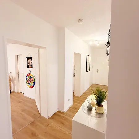 Wohlfuehl-apartment Mit Grossem Balkon, Netflix & Games 바르싱하우젠