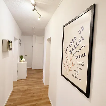 Wohlfuehl-apartment Mit Grossem Balkon, Netflix & Games