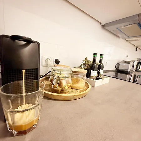 Wohlfuehl-apartment Mit Grossem Balkon, Netflix & Games
